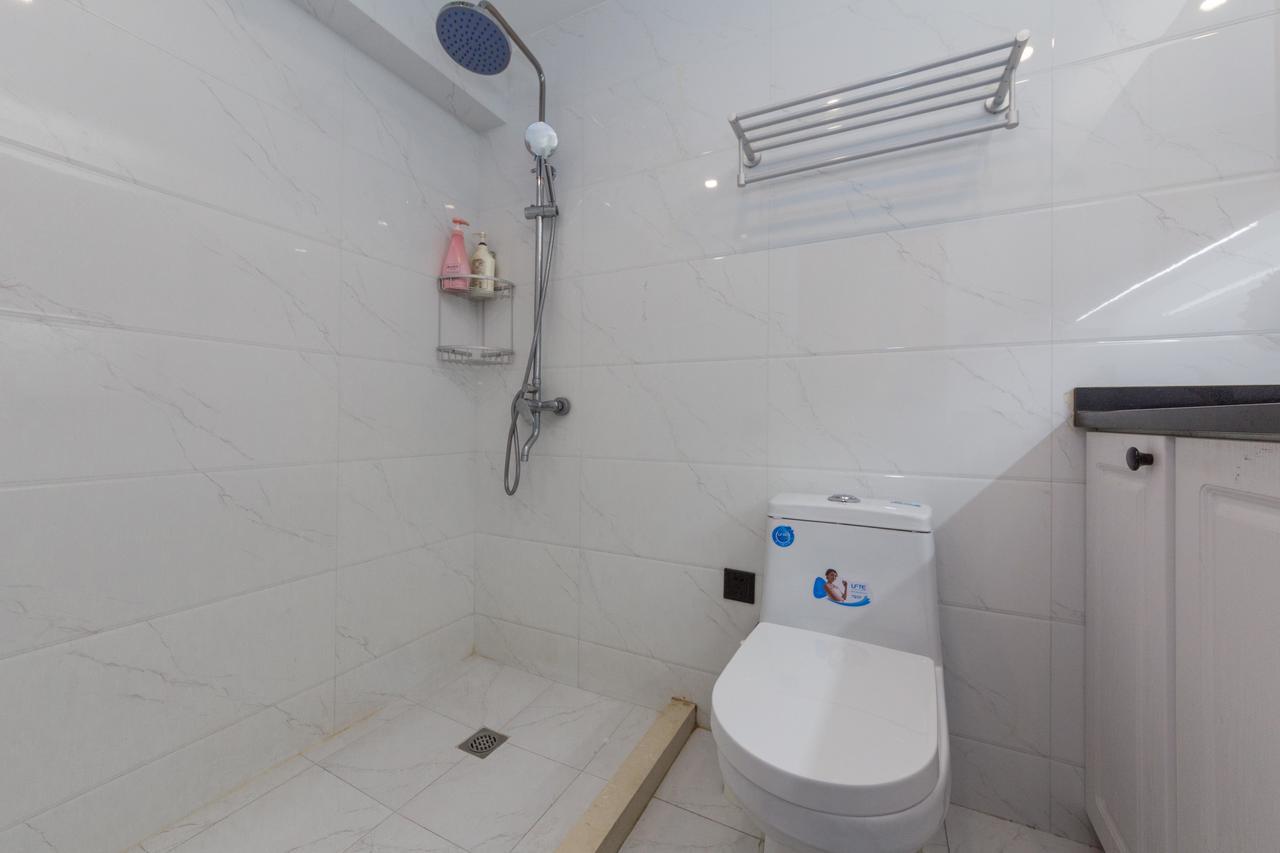 Henry'S Apartment - South Maoming Road Shanghai Extérieur photo